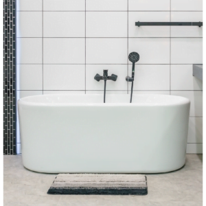 Jacuzzies & Bathtubs